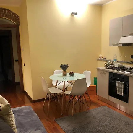 Apartment Center Of Milan-2